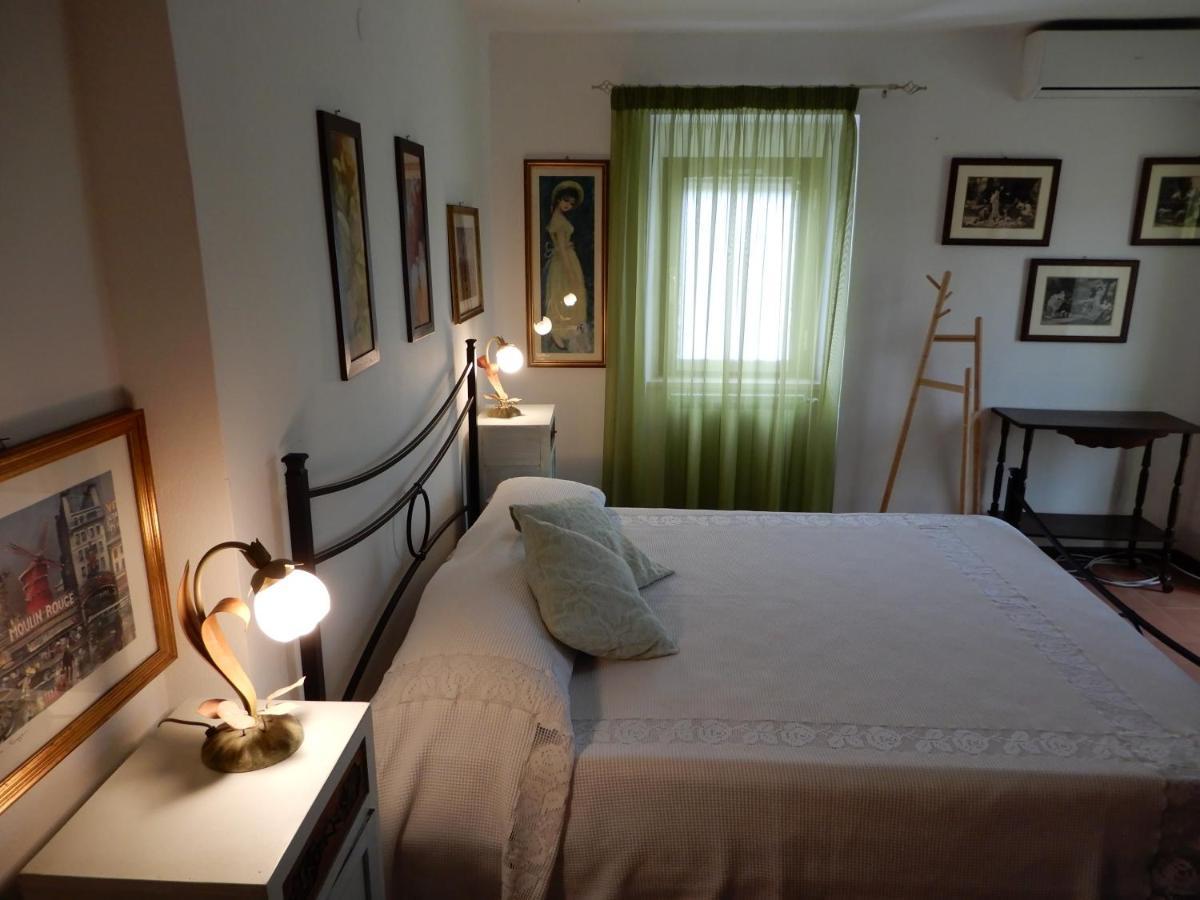 Bed and Breakfast Il Gelsomino Frasso Sabino Esterno foto